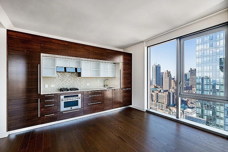 1st image of 100 W 31st St APT 35F