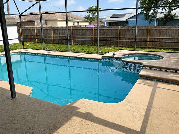5th image of 3055 Kirkland St