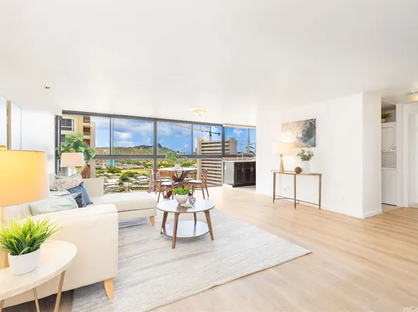 2724 Kahoaloha Ln APT 1906, Honolulu, HI 96826