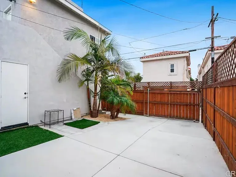 1145 Emerald St #REAR ALLEY — Photo 21