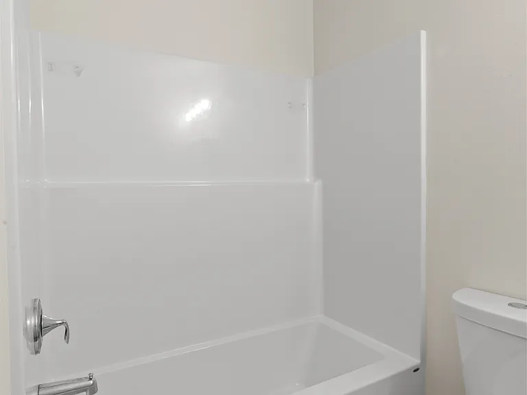 522 W Cushing St #1 — Photo 2