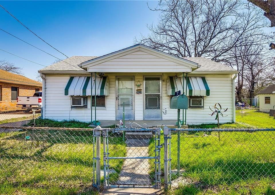 1st image of 3414 Topeka Ave