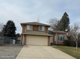 10951 N Krest Ct, Hayden, ID 83835