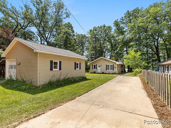 4th image of 5616 El Camino Dr