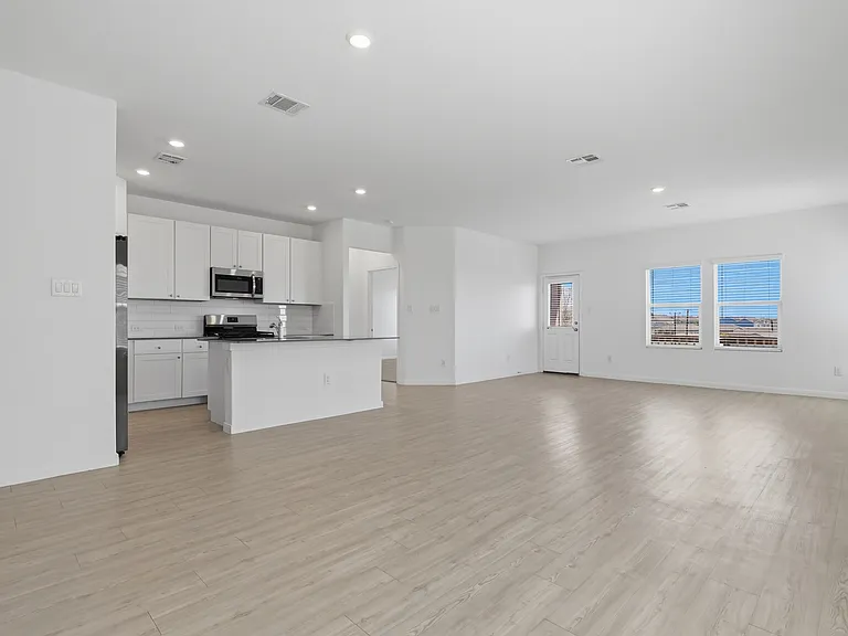 12914 Rosemary Cv — Photo 11