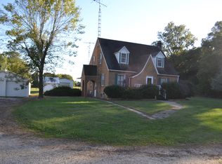 1426 County Road 50n, Greenup, IL 62428