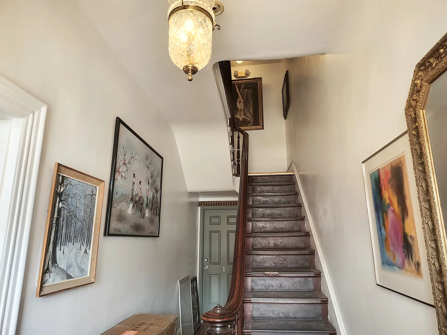 2 bed, 825 sqft, $1,250 — Photo 1
