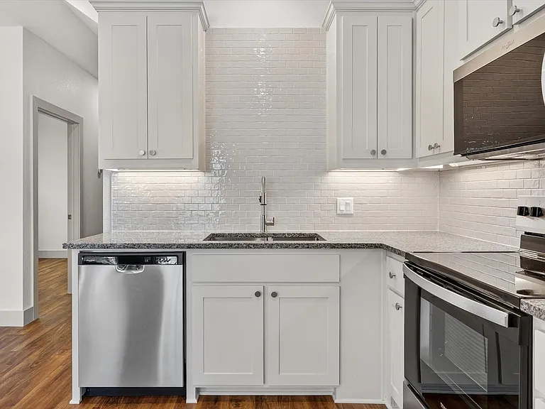 500 E Kimball St #1 — Photo 12
