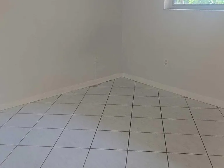 4111 Stirling Rd #406 — Photo 25