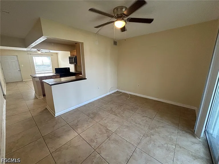 2828 Jackson St #J3 — Photo 8