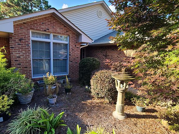 3rd image of 205 Carlyle Pl NW