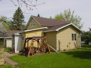 524 S Avon Ave, Phillips, WI 54555