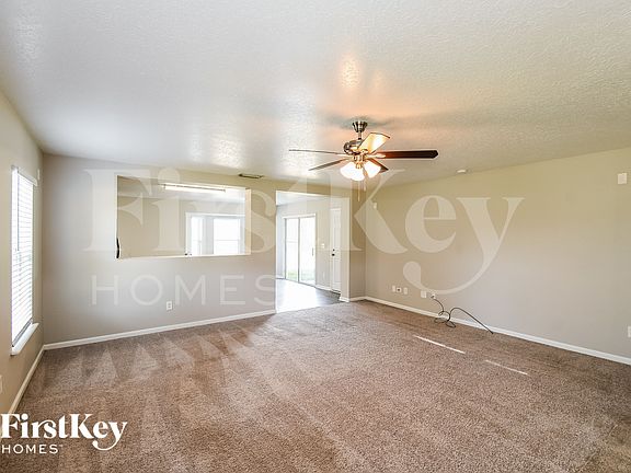 3rd image of 2163 Fresco Dr
