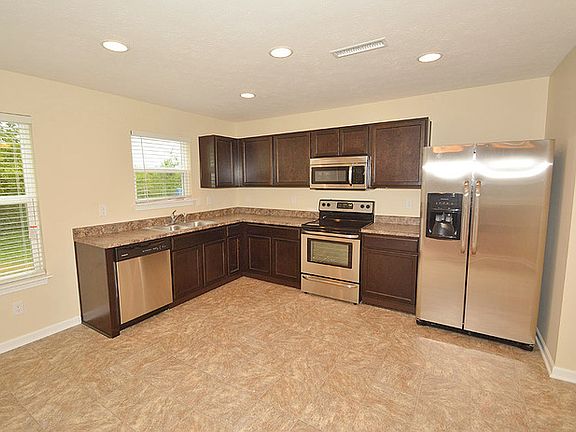 5th image of 2315 Salem Park Dr
