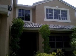 1168 SW 104th Way, Pembroke Pines, FL 33025