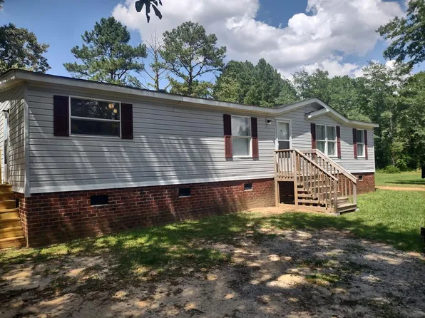 2445 Equinox Ave, Dalzell, SC 29040