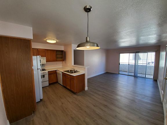 2nd image of 5253 Caspian Springs Dr Unit 204