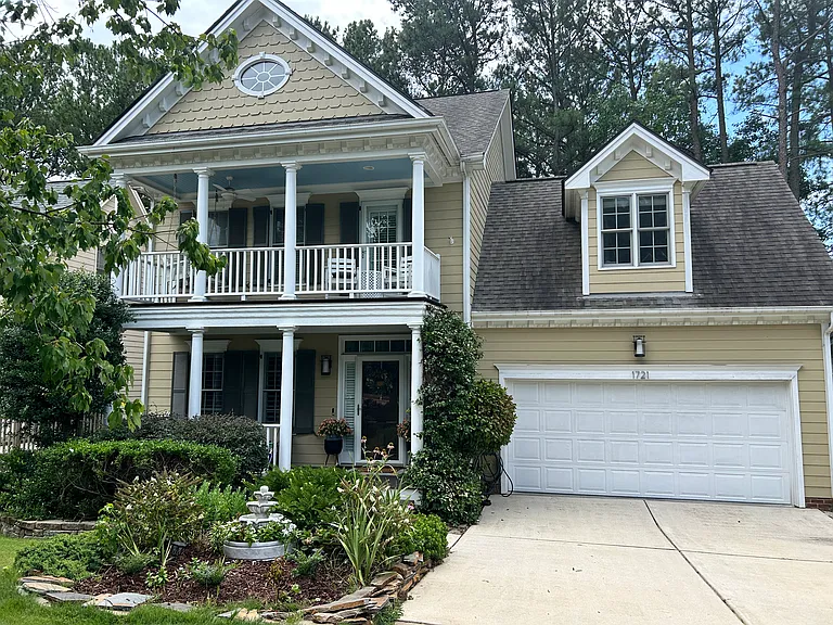 1721 White Dogwood Rd — Photo 1