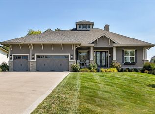 1774 S 40th Ct, West Des Moines, IA 50265