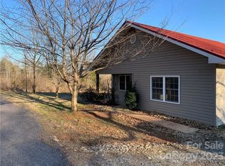 3875 Bedford St, Morganton, NC 28655