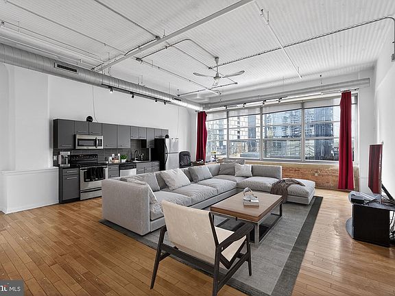 4th image of 2200 Arch St APT 416