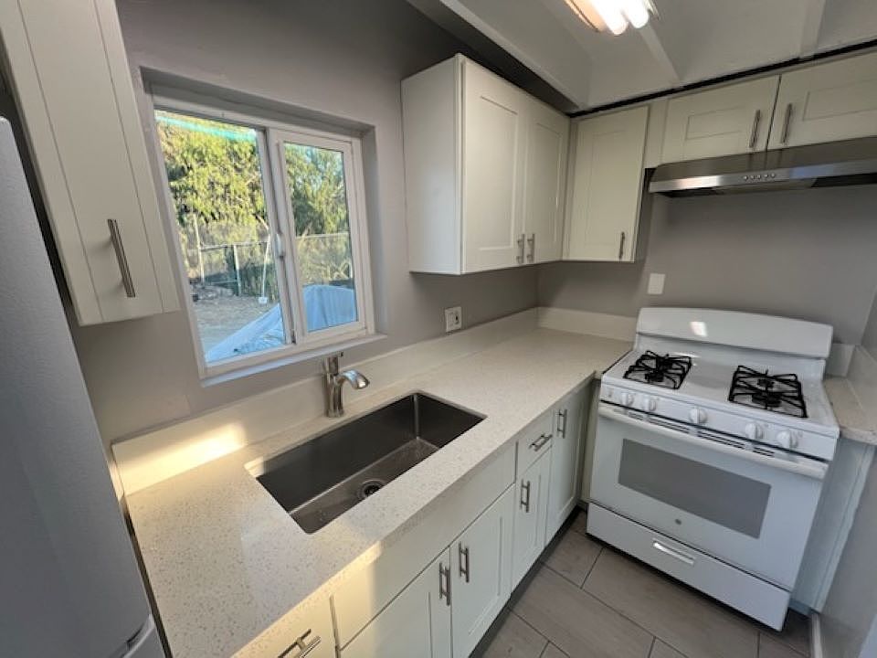1st image of 2504 Snowdrop St