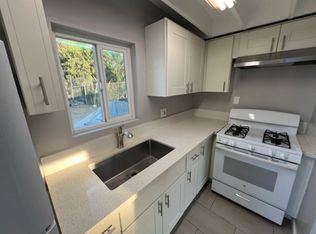 2504 Snowdrop St, San Diego, CA 92105