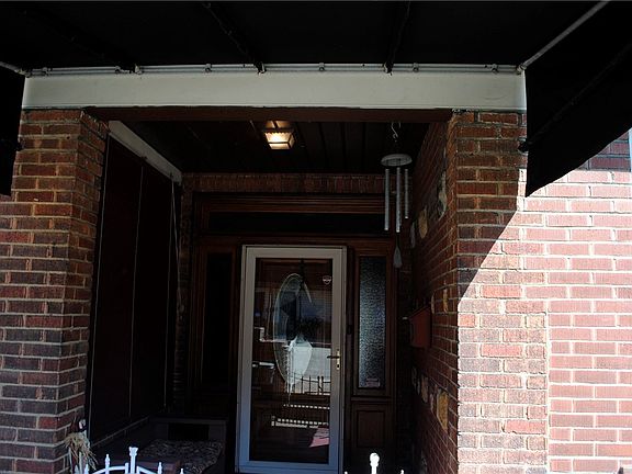 2nd image of 703 Wylie Ave