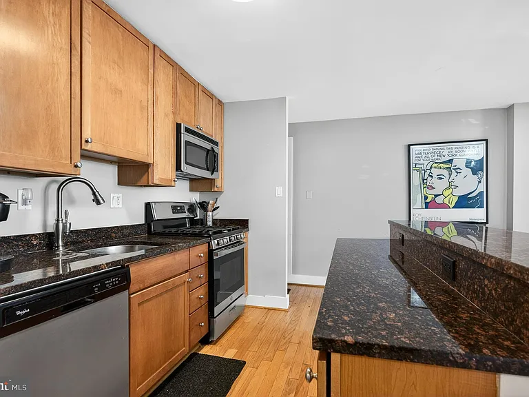 4840 Macarthur Blvd NW #408 — Photo 12