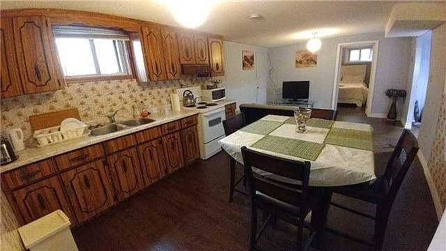 2nd image of 276 Brighton Ave #Bsmt