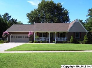 102 Old Mill Cir, Huntsville, AL 35811