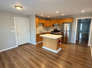 425 Huntington St #1, New Haven, CT 06511