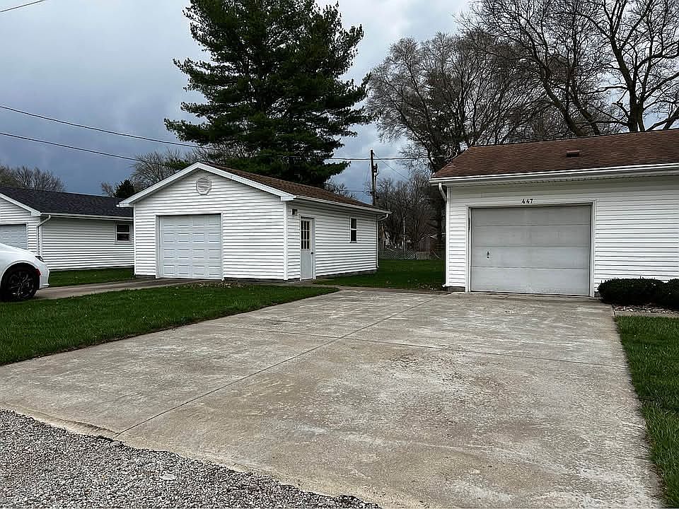 2nd image of 447 W Crea St