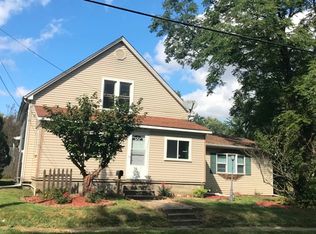 1216 Lake St, Kewanee, IL 61443