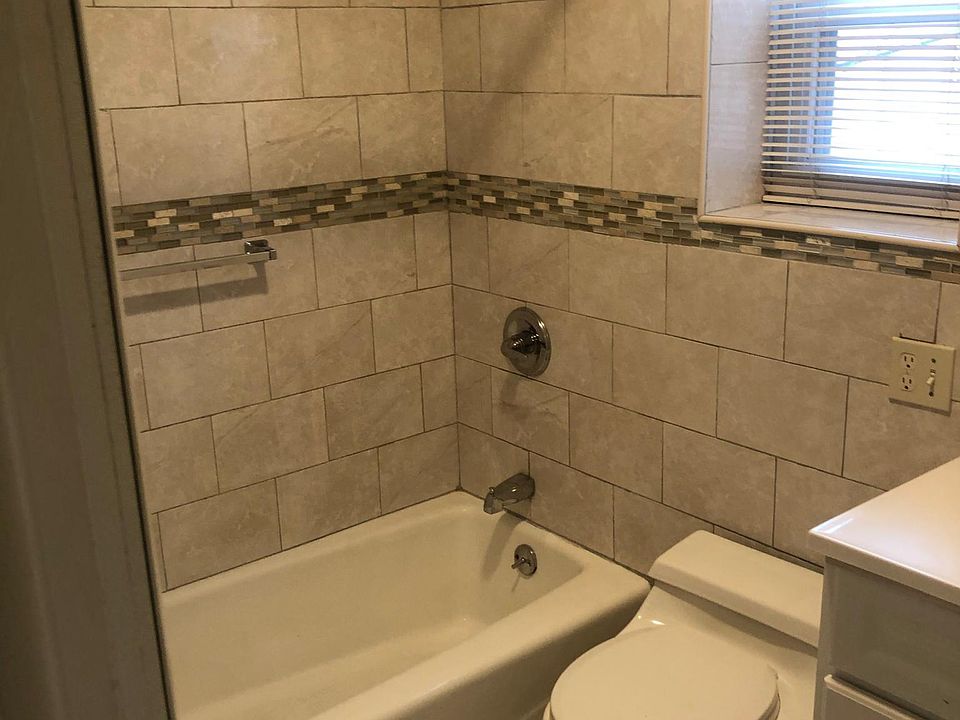 2nd image of 3575 Wilson Ave #1