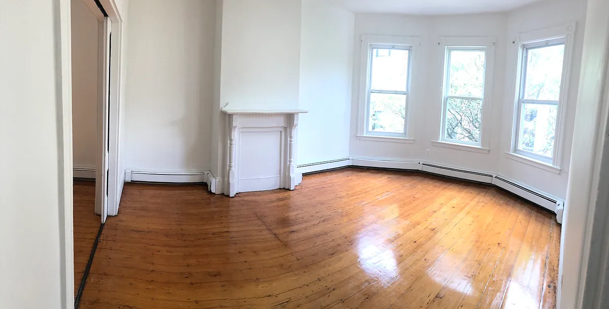Building Photo - 254 Windsor St #3R
