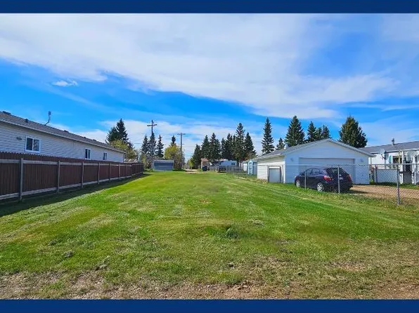 5816 50th Ave, Minburn County No. 27, AB T0B 3T0