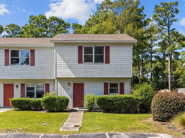 L48 Port West Ct #4D, Swansboro, NC 28584