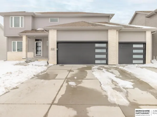 8118 S 196th St, Gretna, NE 68028