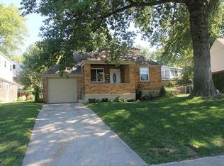 5536 Edger Dr, Cincinnati, OH 45239