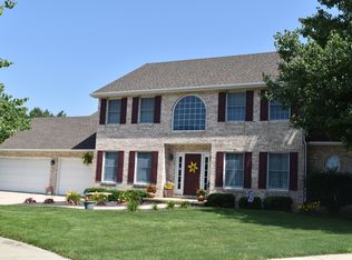 3917 Rocky Falls Rd, Springfield, IL 62711