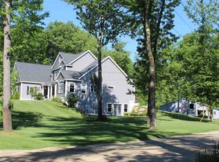 203 Kingston Rd, Danville, NH 03819