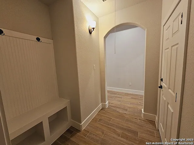 10544 Briceway Bay — Photo 14