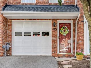 313 Timberidge Dr, Bethel Park, PA