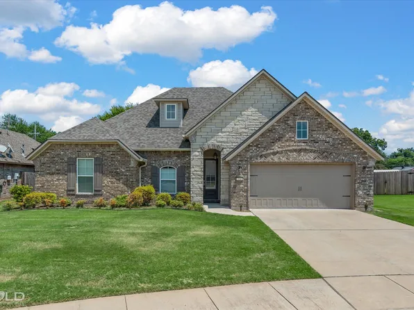 104 Chatham Pl, Bossier City, LA 71112