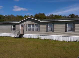 4404 Seaberg Rd, Zephyrhills, FL 33541