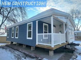 1143 Bayside Rd #149, Elgin, IL 60123