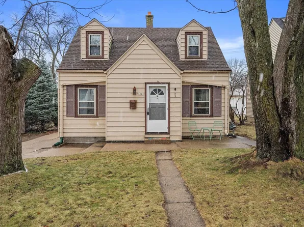 4521 S Lenox STREET, Milwaukee, WI 53207