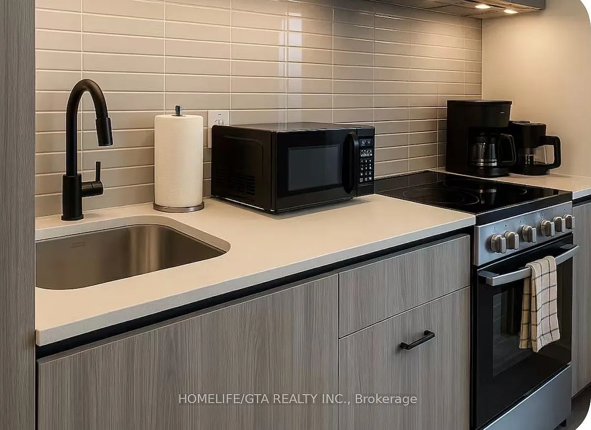 2 bed, $2,600 — Photo 4