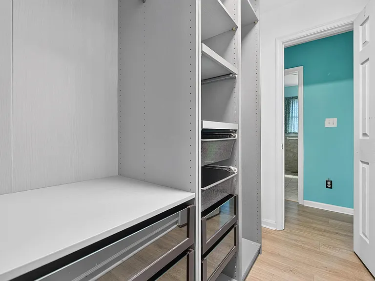 21 Aspenwood Dr — Photo 4